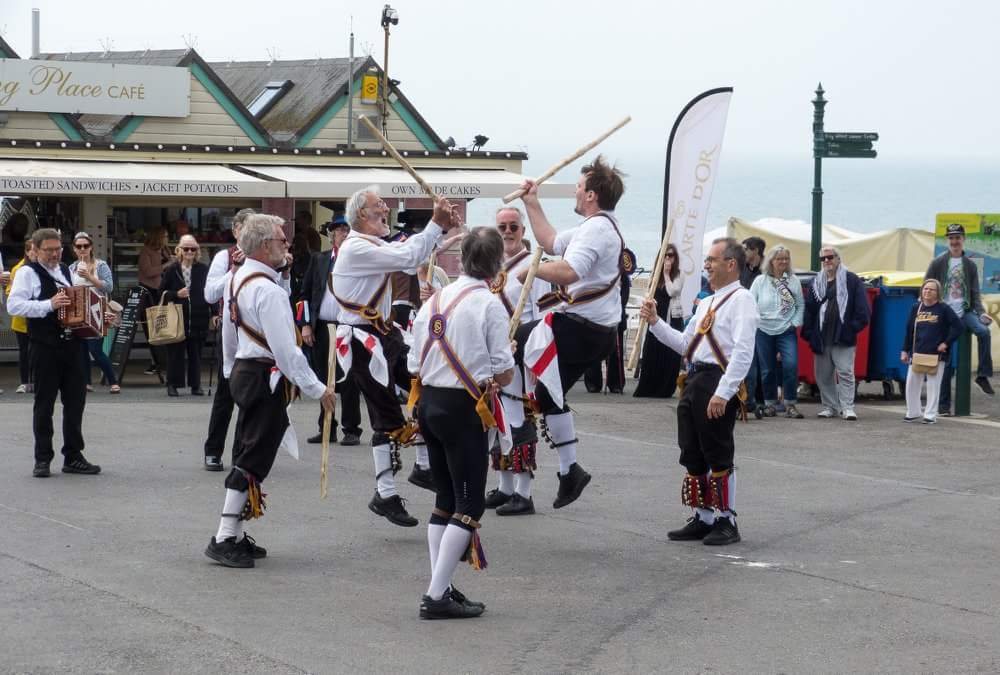 GWMorrisDance's tweet photo. Shout out to @BrightonMorris for a FANTASTIC time at their 50th birthday weekend! 🍻 hope to you see you again soon! #morrisdancing #brighton #birthday #50years https://t.co/CN8WPbFUj6