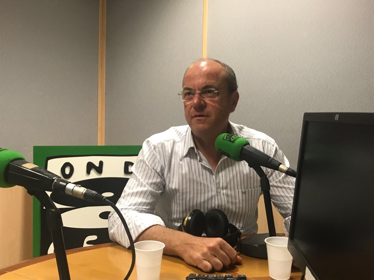 ppextremadura's tweet photo. 📻Monago en @OCR_Extremadura: La religión musulmana está garantizada en #Extremadura mientras se recorta la religión católica 
Este es un ere ideológico, como ya dijo Vara: “quien quiera clases de religión que se las pague” https://t.co/iFfZjKIHWN