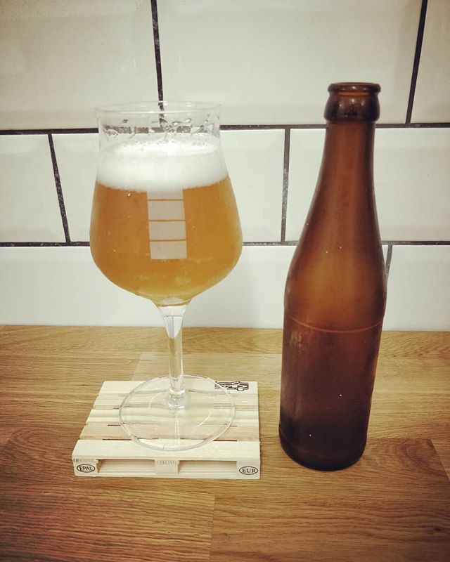 friediesbrewery's tweet photo. My #brutipa 🍻 Super #dry and super #fruity 🍍🍋👌
.
.
.
.
.
.
#friediesbrauhaus #craftbeer #beer #hobbybrauer #bier #dohomebrew #wehomebrew #drinkcraftnotcrap #beerstagram #homebrew #homebrewing #Homebrewer #beerme
#craftbeerlife #craftbeerporn #beergee… https://t.co/T3r3jxlECU https://t.co/H0OIxEZ3oH