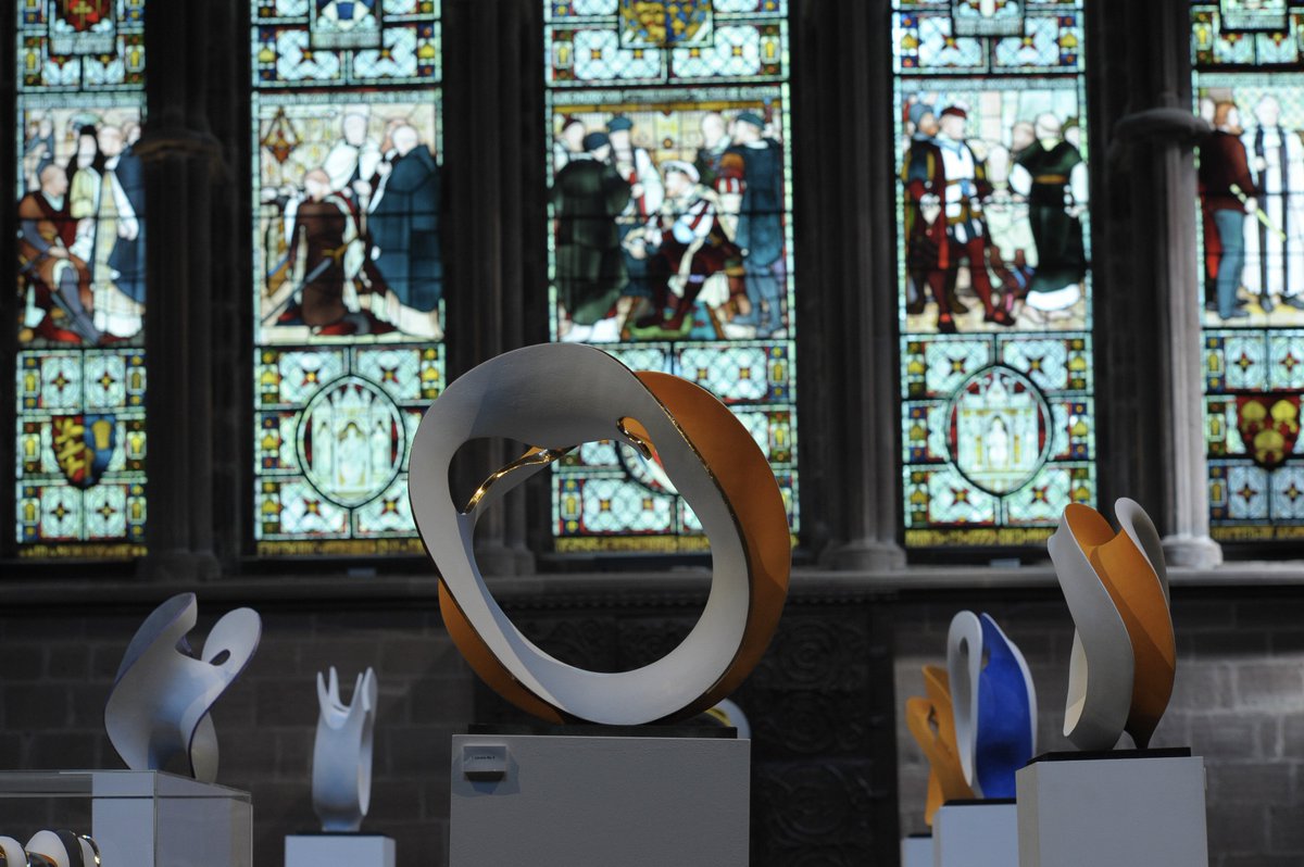 Serene Space Ceramic sculpture show looking great with the back drop of Chapter House by  @sculpturalforms - a lovely place for cool space during your lunchbreaks @ChesterCath