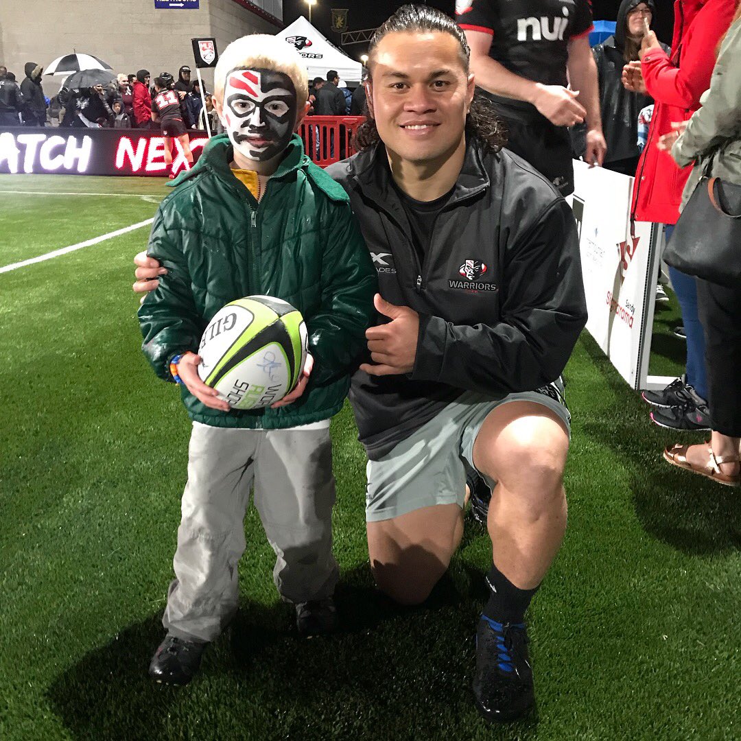 utwarriorsrugby's tweet photo. Yes, we have awesome fans! 😃🤙 This week’s FAN shoutout brought to you by @AutoSourceMotor!

#StandStrongStandAsOne https://t.co/dq9xltoXTi