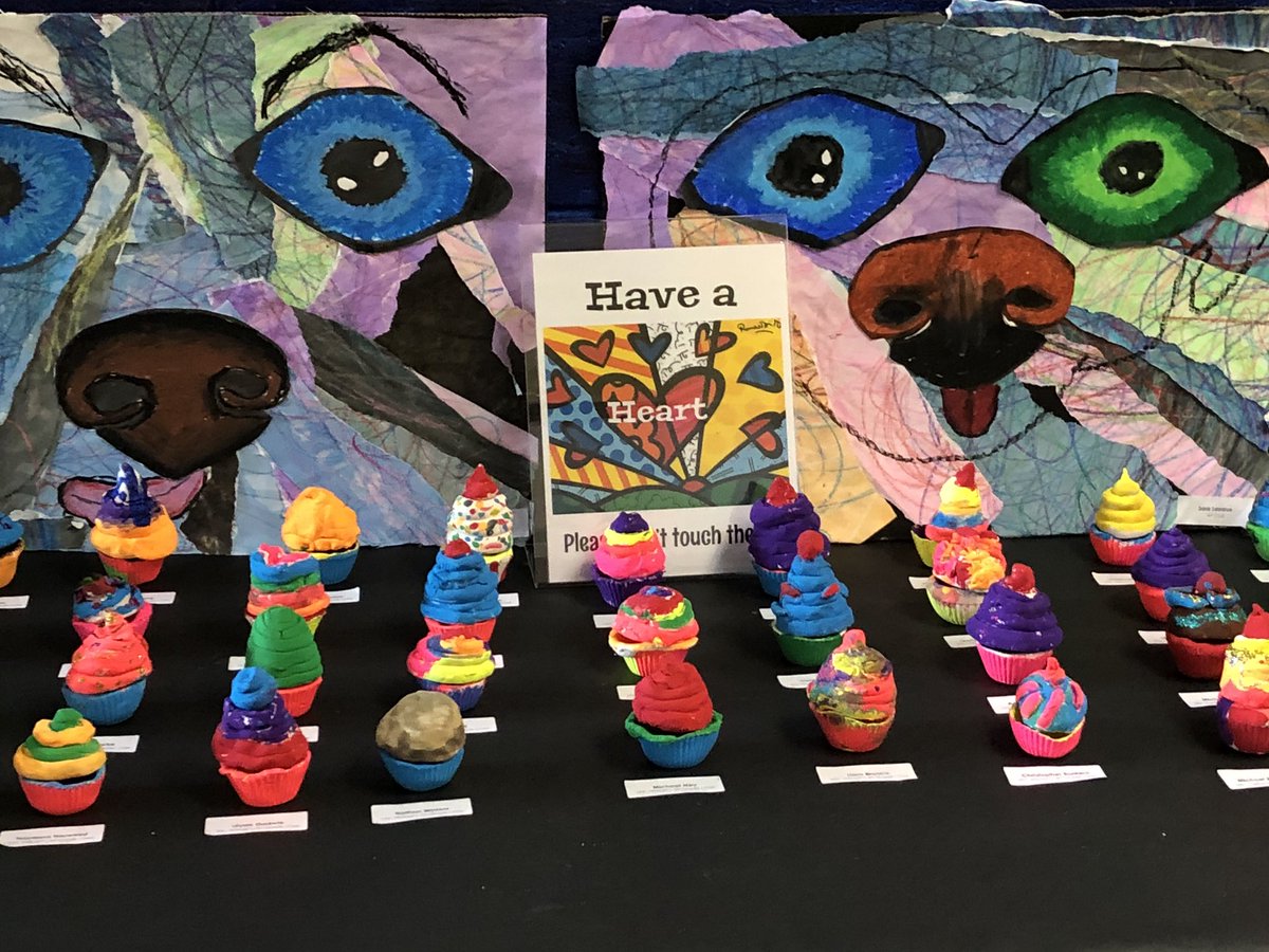 DunfeePride's tweet photo. Day/Night of the Arts Celebration!! #DunfeePride https://t.co/haoV2OYUl2