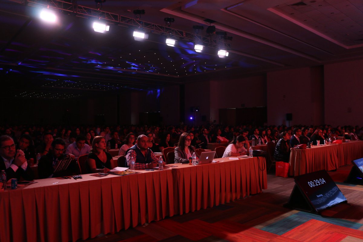 Merca20's tweet photo. Erika Díaz, Directora de #Marketing de @TheHomeDepotMx, nos explica lo que significa el #InterconnectedRetail en el #CNM2018. https://t.co/Yd0A6p2RQq
