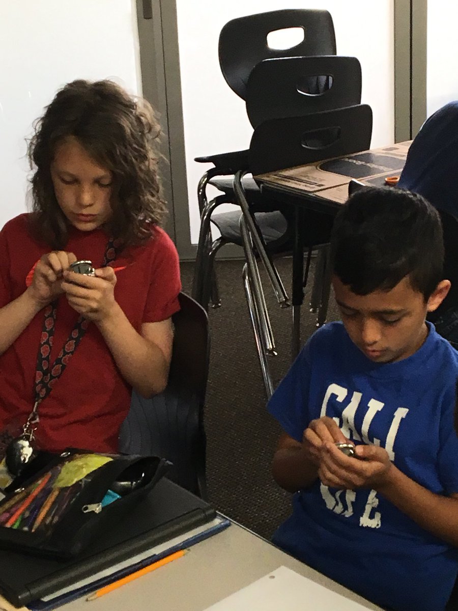 ksuarez28's tweet photo. Learning how to do combination locks in preparation for @TruettWilsonMS #JCTchallengeaccepted #jctfanstastic5th https://t.co/q39le5jgZj