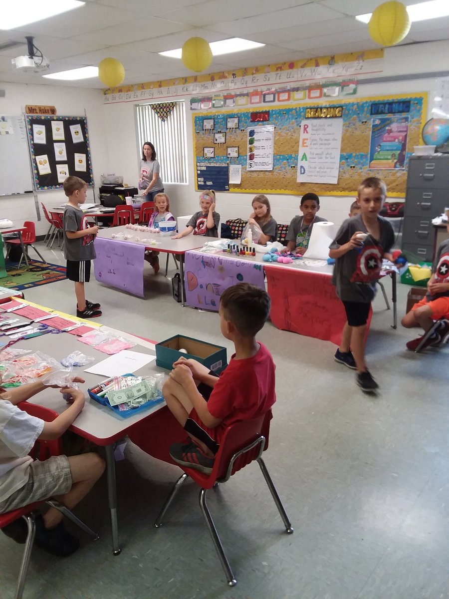 IngersonAnn's tweet photo. Visiting the mini society. ♡ https://t.co/nnrgDiuwkl
