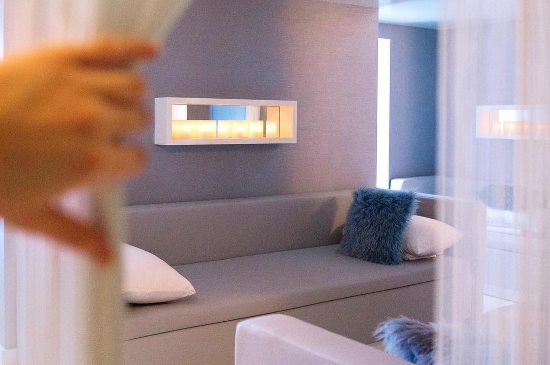 10spa's tweet photo. Where luxury meets relaxation. Photo: designqwpg https://t.co/dNKNpKzOti