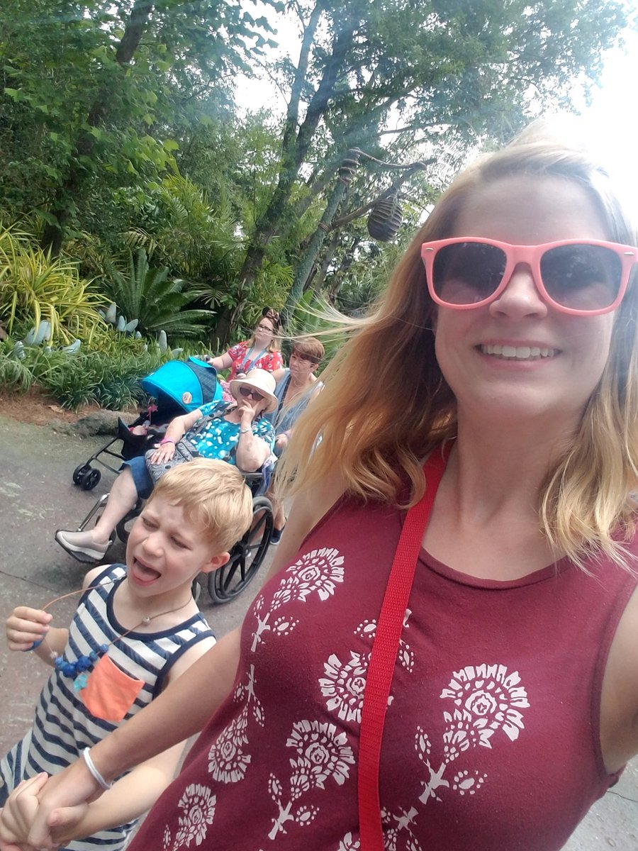 TiffanyLGouge's tweet photo. #flightsofpassage in Pandora was awesome. Now let's win more! #qriketlive https://t.co/WgNQ8fjgsh