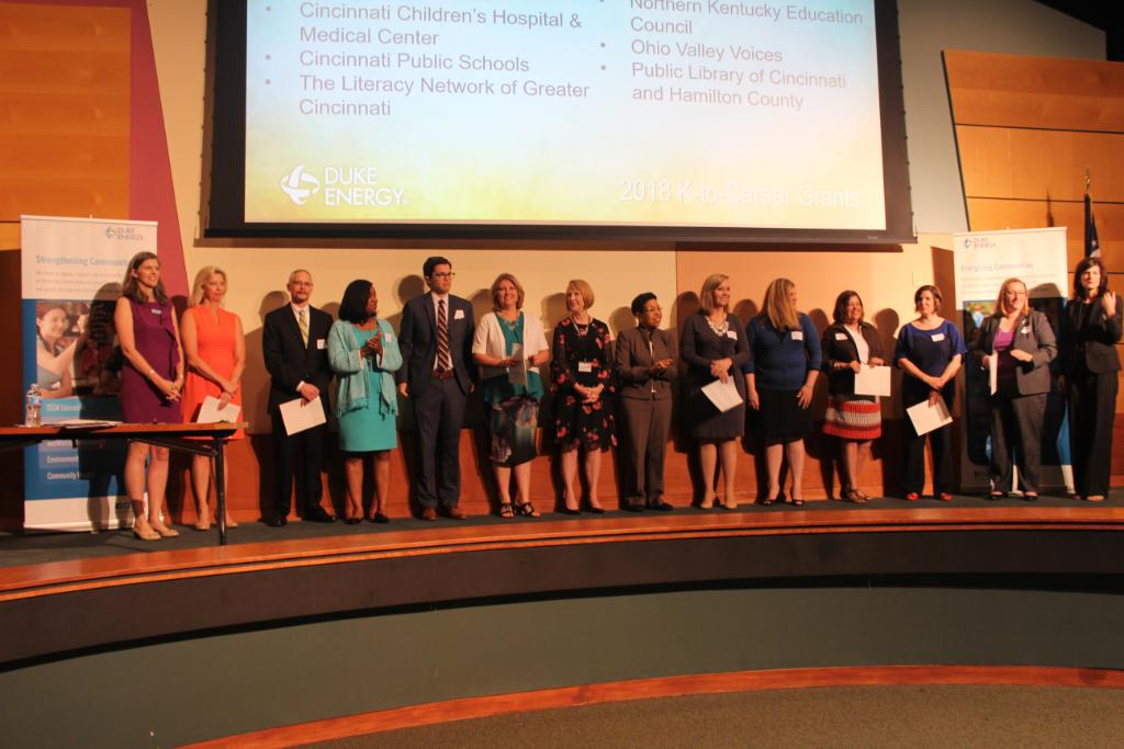 SallyThelen's tweet photo. Check out all of these amazing organizations thatwere the lucky recipients of nearly $600K @dukeenergy OH-KY grants in STEM, literacy and workforce development. #WeAreDE https://t.co/jV27DeNZIL https://t.co/RnBZOuNFtY