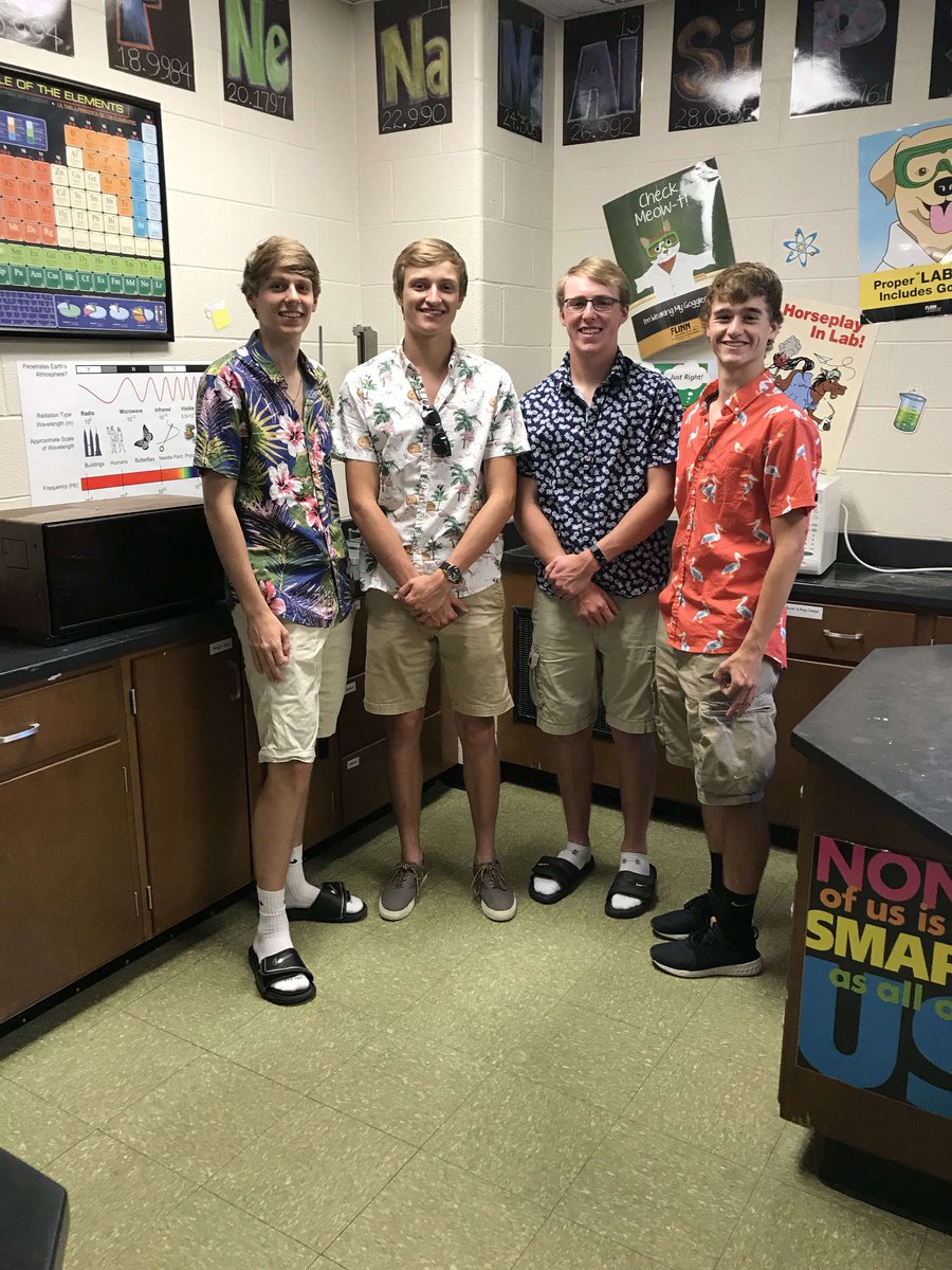 BreakfastSl's tweet photo. Last day of school. Breakfast club will be back. #haveagreatsummer #money #lastday #whereisjason https://t.co/jTIpEsYeiL