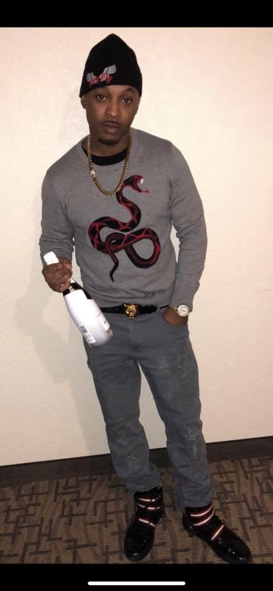 therealking_ay's tweet photo. https://t.co/jWiLSAjU7d