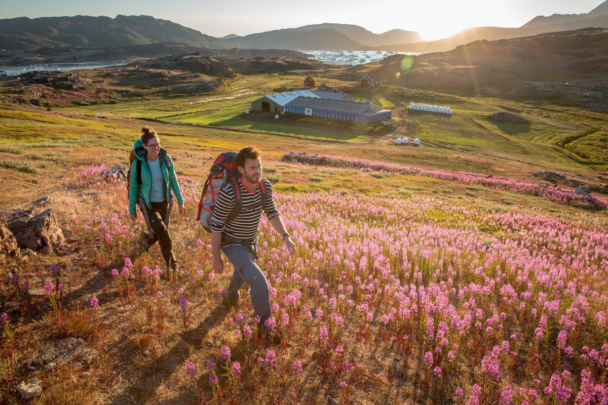 So well done! -> The Ultimate Greenland Hiking Guide: bit.ly/2IFoNZm (via @visitgreenland)