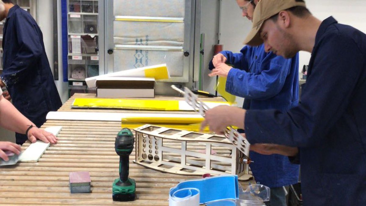 Inh_composites's tweet photo. Aeronautical Engineering students designing and building UAV’s by using @3DSCATIA @LionLasers @Ultimaker #composites and #creativity. Testing and flying will take place on May29. #lerenisdurven @InhDelft https://t.co/gQWvyizttR