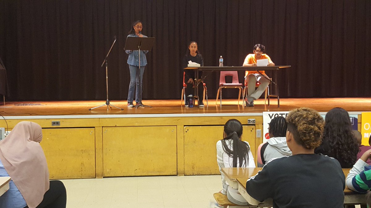 MsDualeh's tweet photo. Our Voice. Our Vote! Elia students participating in student vote and awareness of the issues in the upcoming election @mckiehutch @NikkiSilvera_ #votingmakesadifference https://t.co/Vzn8y1iq4W