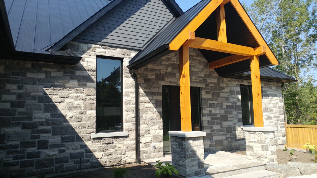 Custom natural stone veneer. Beautiful blend! #NTSS #thinstone #thinstoneveneer #naturalthinstonesolutions #naturalstone