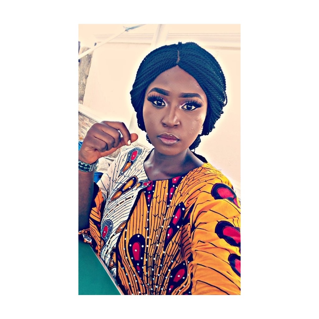 Jennife20294697's tweet photo. I hope I'm not too late... #finehausatwitter https://t.co/JXMEAkadL8