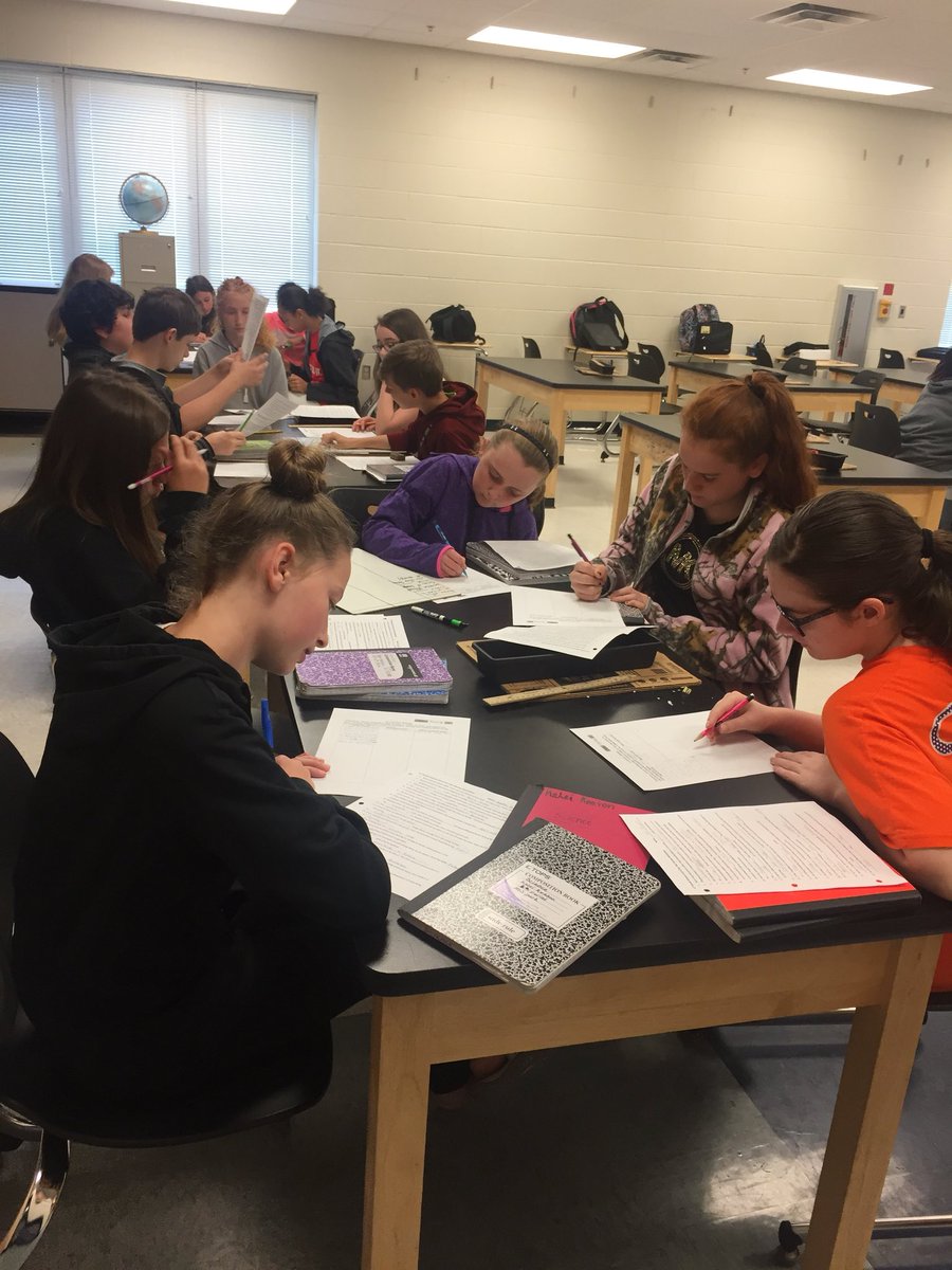elainepark123's tweet photo. 6th Grade GT Science learned a lot from their peers through an AVID CSG @RAMiddle_RAMS #RAMSinspire #A5Instruction #AVIDCSG https://t.co/tkUpQKWwAb