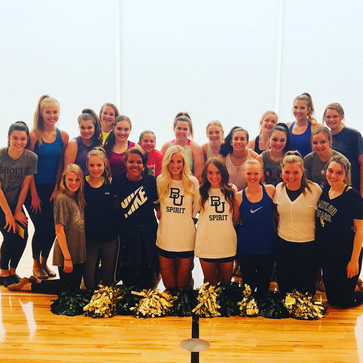 PCAAthletics's tweet photo. Great time for our 2018-19 Pom Dance Team! Thankful to have Baylor Songleaders talk college Pom and to teach a class to our PCA Pom dance team today! #PCAPom https://t.co/GI3lgtsBei