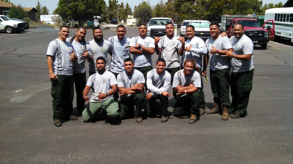 DOIWildlandFire's tweet image. #DYK Wildland firefighters from @npAmericanSamoa answered the call of duty to assist on the #ModocJulyComplex last year? #AmericanSamoa #APAHM  Photo courtesy of @inciweb  inciweb.nwcg.gov/incident/artic…