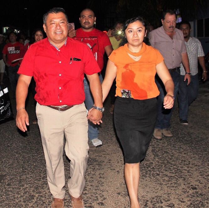 AudomaroSolis's tweet photo. En este día tan especial quiero felicitar a un excelente ser humano, más que ser un líder es un amigo no solo mío si no de todos los tulumnenses, una excelente persona siempre dispuesta ayudar.
!Feliz cumpleaños!
#MDC https://t.co/LdIFEXp9Or