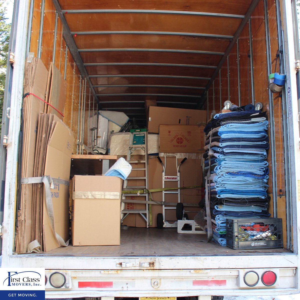My1stClassMover's tweet image. All of your belongings packed and moved with the utmost care.

#FirstClassMovers #Moving #Movers #MovingCompany #Care #Professional