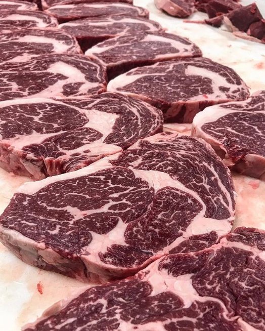 Australian Wagyu is now available. Talk to us today!! 
(323) 277-5888

#rawperfection #wagyu #neverfrozen