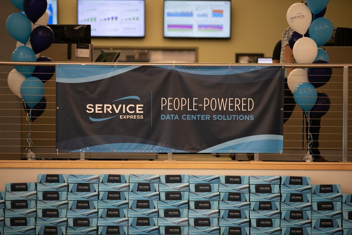 ServiceExpress's tweet photo. Today is a fresh NEW Service Express— NEW logo, NEW tagline, NEW look…check out the NEWly designed website for more! #peoplepowered https://t.co/8LfF90uh0d
