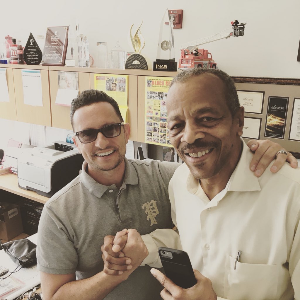 BryanPopin's tweet image. Here in #DC w/ this legend... #RonThompson Thnk u 4 the luv &amp;amp; support on #STEPINTHENAME C u on the G course fam! 🏌🏽‍♂️🏅🏆 @praise1041 #radioone @UrbanOneRadio