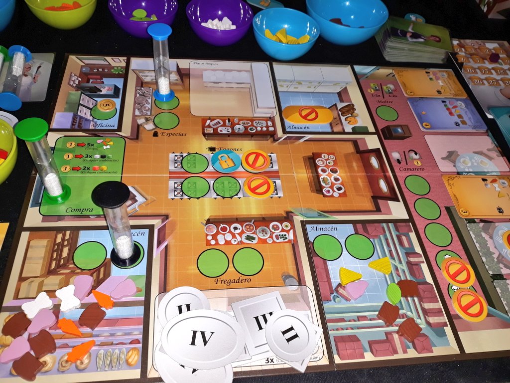 GamesAndYou_'s tweet image. Que divertido y estresante es este #KitchenRush de @MasQueOca Hemos conseguido completar todas las comandas y obtener prestigio en nuestro restaurante.