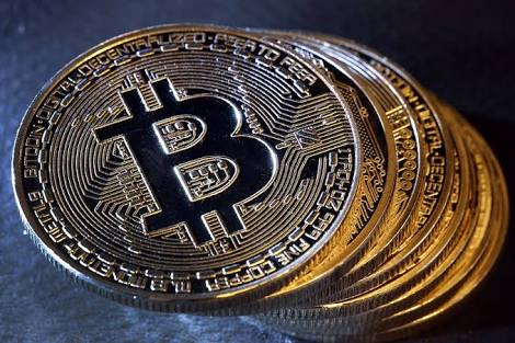 Kripto para piyasasında hiç bir analize güvenmeyin, haberleri takip edin ve ilgilendiğiniz coini dipten almaya çalışın #bitcoin #btc #kriptopara