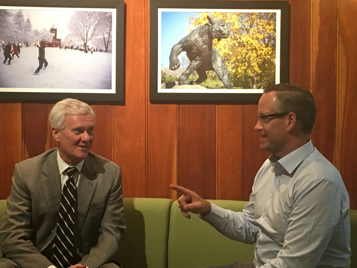 We were pleased to host <a href="/TysonFoods/">Tyson Foods</a> CEO and member of our @UNHAlums family <a href="/Tom_Hayes/">Tom Hayes</a> ’87 today to talk about our shared efforts around #sustainability.