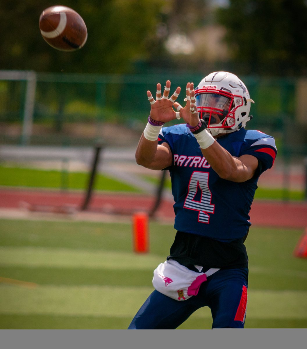 KenneyPope's tweet photo. 📸 #Photo #Wideouts #W4L #SouthBayPatriots #ThePCFL #KP4 https://t.co/1FKsD67CmS