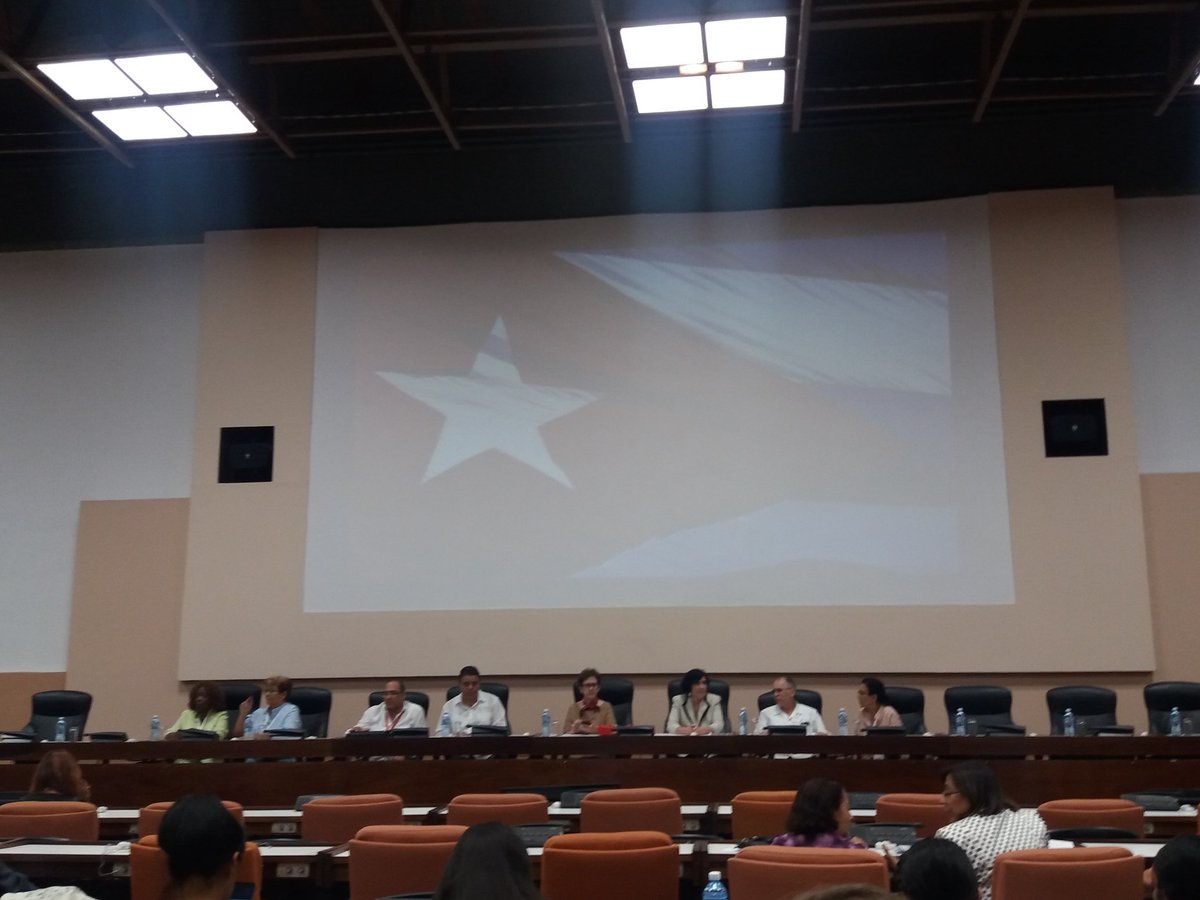 AlimentosCuba's tweet photo. El Viceministro de la Alimentación de #Cuba @Ycalderin13 declara oficialmente inaugurado la 14a edición del Congreso Internacional Científico del alimentación CICTA14 @minalcuba @CarmenC1957 https://t.co/Zb6Q3JPoqz