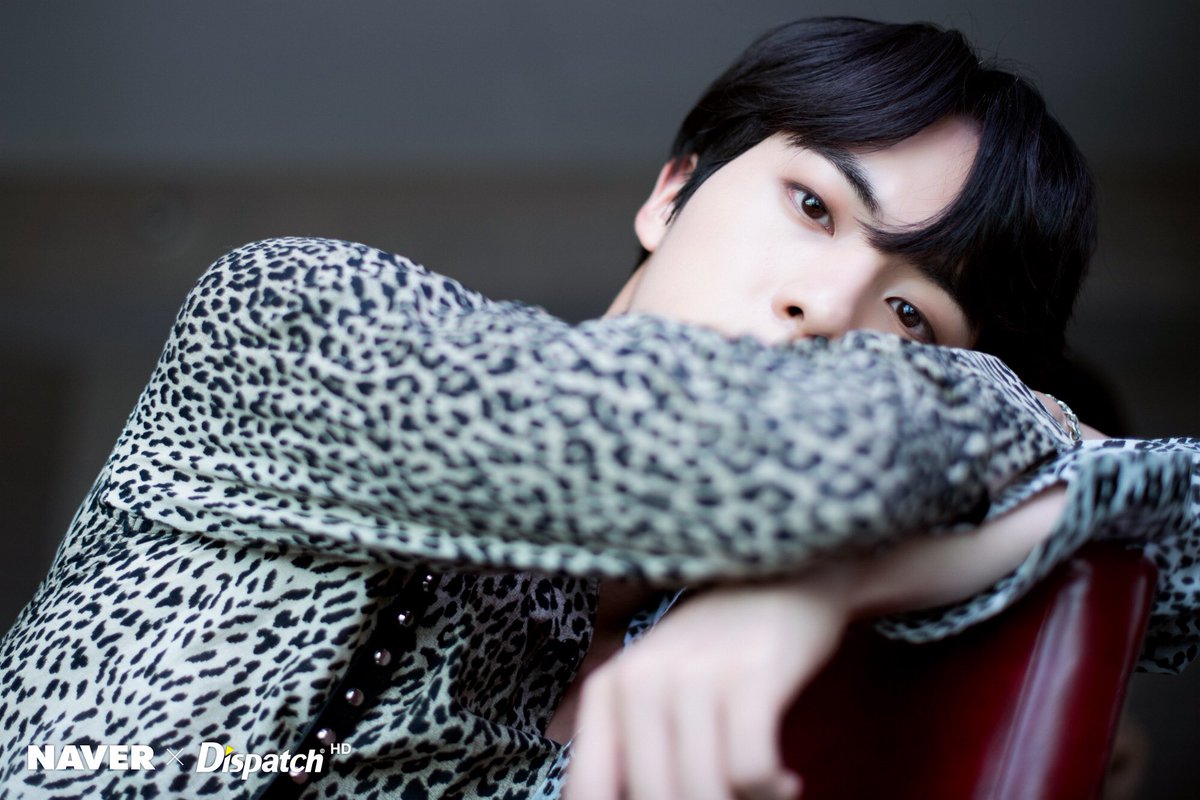 SeokJin_MX's tweet photo. | FOTOS | #방탄소년단 #JIN #Seokjin @BTS_twt
Jin x Dispatch 💕
NO SEOKJIN, TE LO PROHIBO 😭💕
DIOS MIO SE VE TAN IRREAL 😭😭😭😭
Seokjin México | #Aljoon🖤 https://t.co/DIdKbckZyW