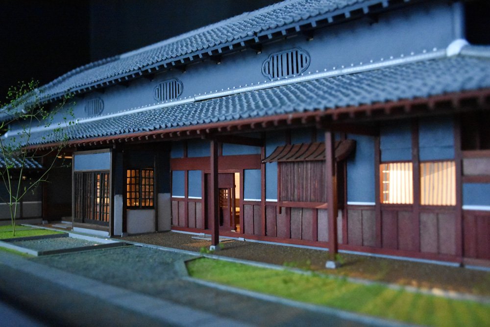 京都美術工芸大学 建築学科伝統建築コースで制作した 大西家住宅主家模型 大阪府摂津市にある築1 130年の豪農の民家 この大西家住宅の調査と資料作成を1年と数ヶ月かけて行い 模型を制作しました 京都美術工芸大学 Kyobi 伝統建築 建築 模型 京都美術工芸大学 建築学科伝統建築コースで制作した 大西家住宅主家模型 大阪府摂津市にある築1 130年の豪農の民家 この大西家住宅の調査と資料作成を1年と数ヶ月かけて行い 模型を制作しました 京都美術工芸大学 Kyobi 伝統建築 建築 模型