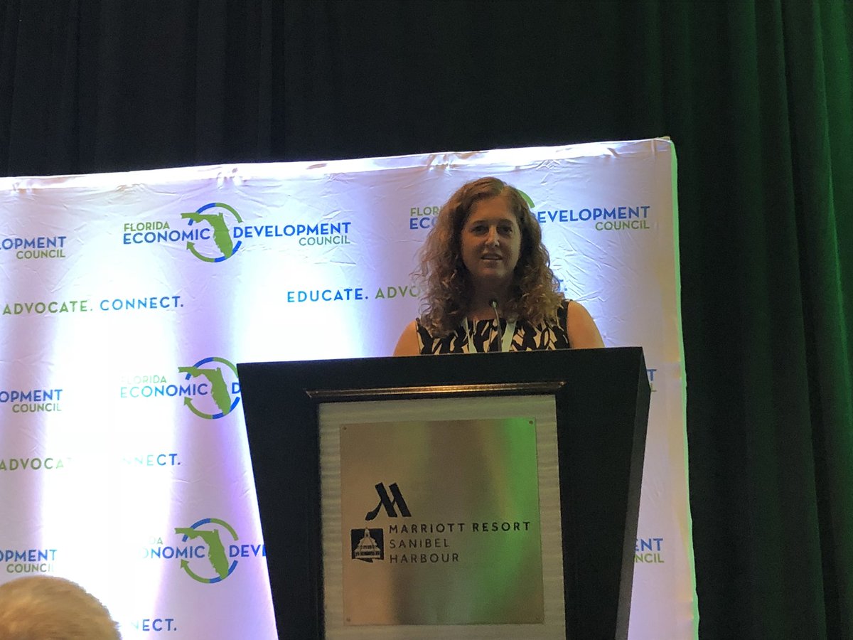 CrystalXStiles's tweet photo. Congratulations to @cathychambers. 2018 Eunice Sullivan Economic Development Professional of the Year. There are none better. @FloridaEDC #FEDC18 https://t.co/171cpbkXh9