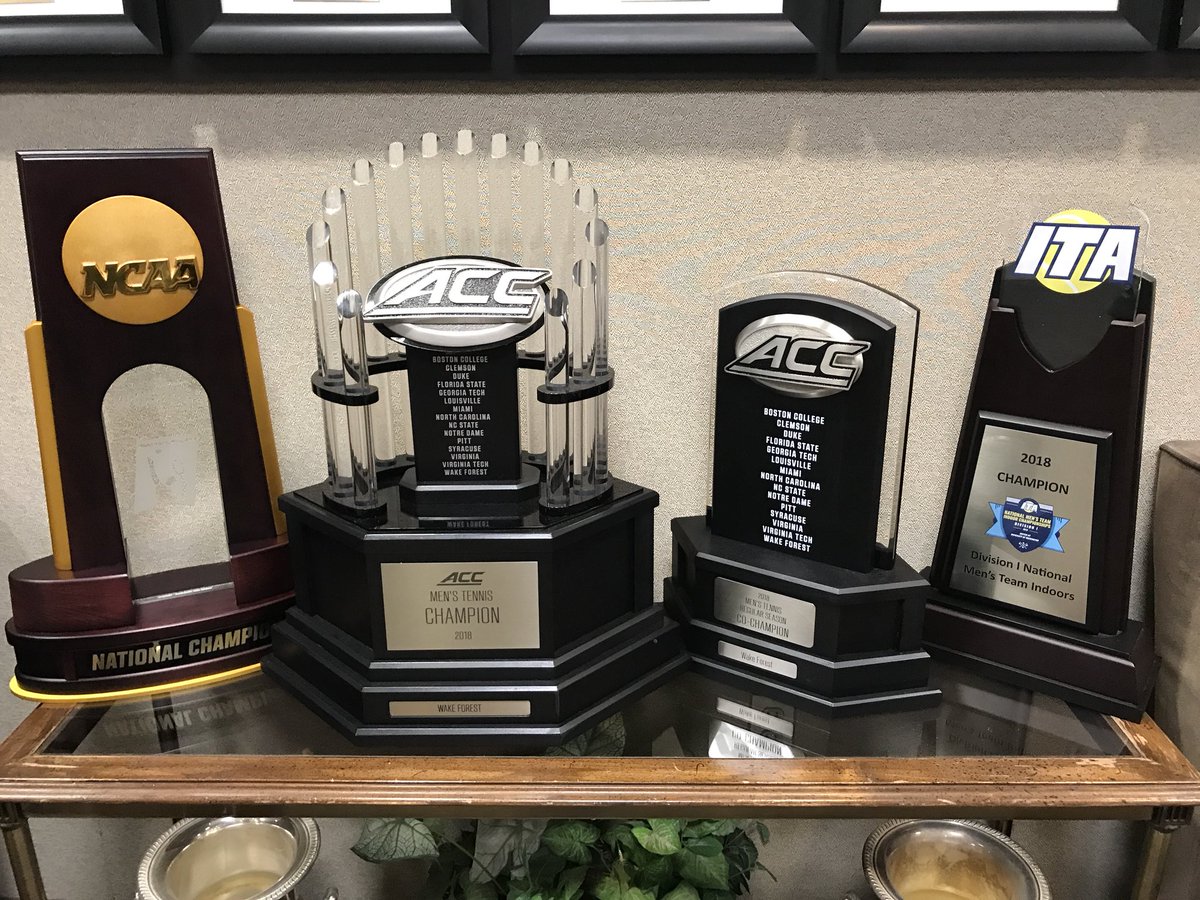 WakeMTennis's tweet photo. Pretty, pretty, pretty good. https://t.co/aGNV7xyBSW