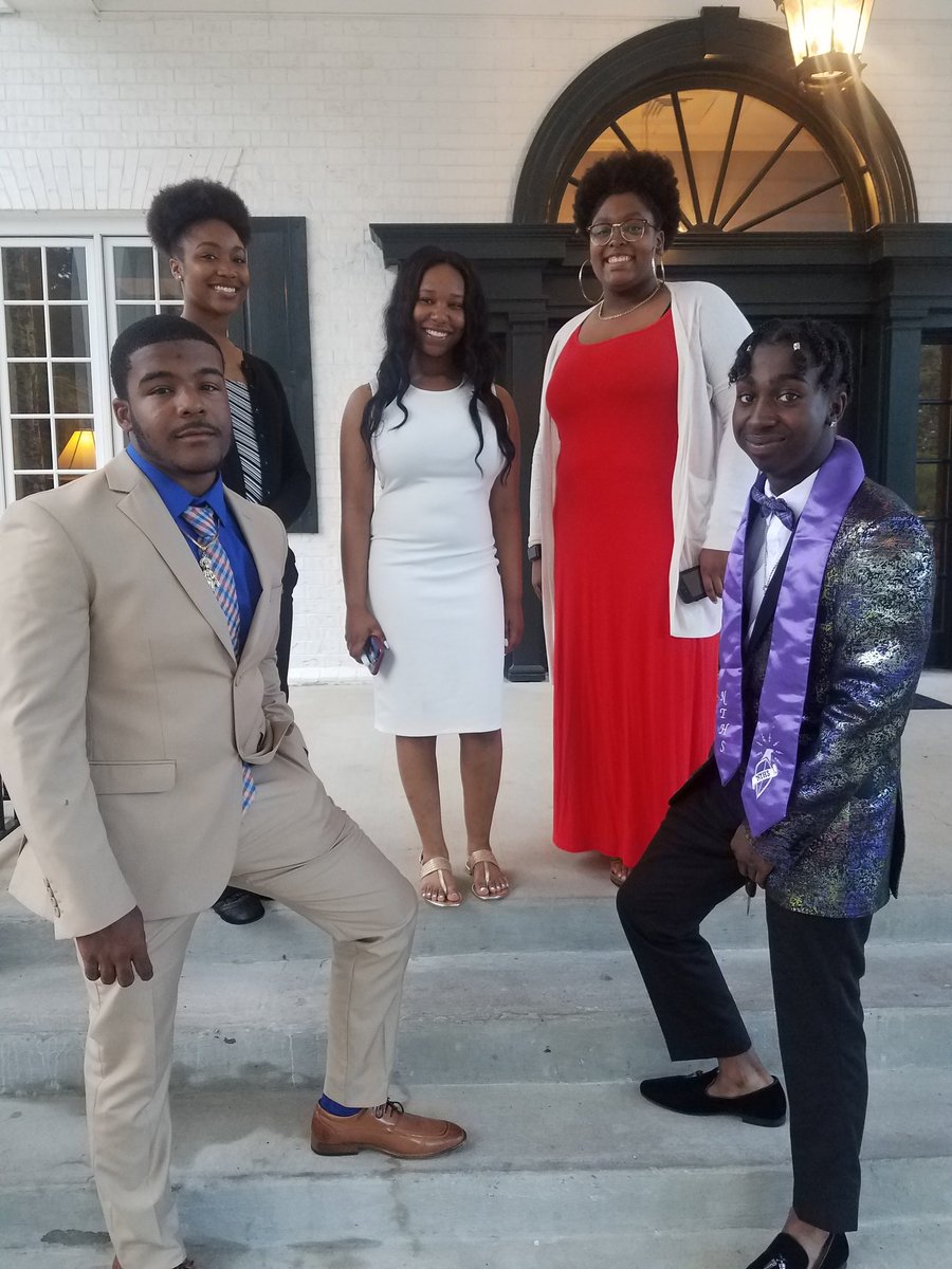 Brains and stylish.... scholar students