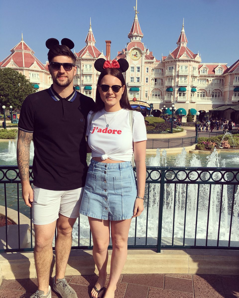 JessicaDyer12's tweet photo. Had the most amazing weekend in Paris 🇫🇷❤️ https://t.co/EiF9AZwSr8