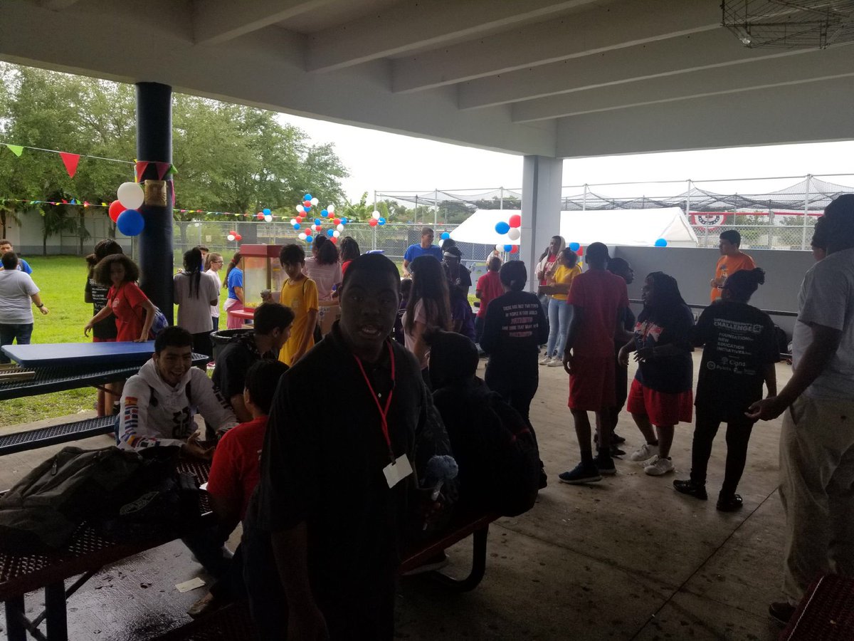Special Olympics at AHS.  Excellent job Col Brown and Stg Richardson @MiamiSup <a href="/MDCPS/">Miami-Dade Schools</a> <a href="/MDCPSNorth/">M-DCPS North Region</a>