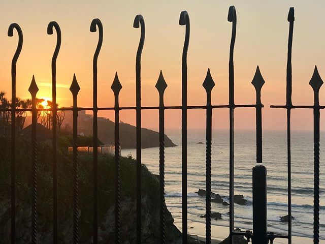 Layton_Bennett's tweet photo. Gotta love Newquay.
#lovenewquay #lovewhereyoulive #kernowfornia #cornishsummer https://t.co/8Hc0KgwLMu https://t.co/qX9TQM9bB8