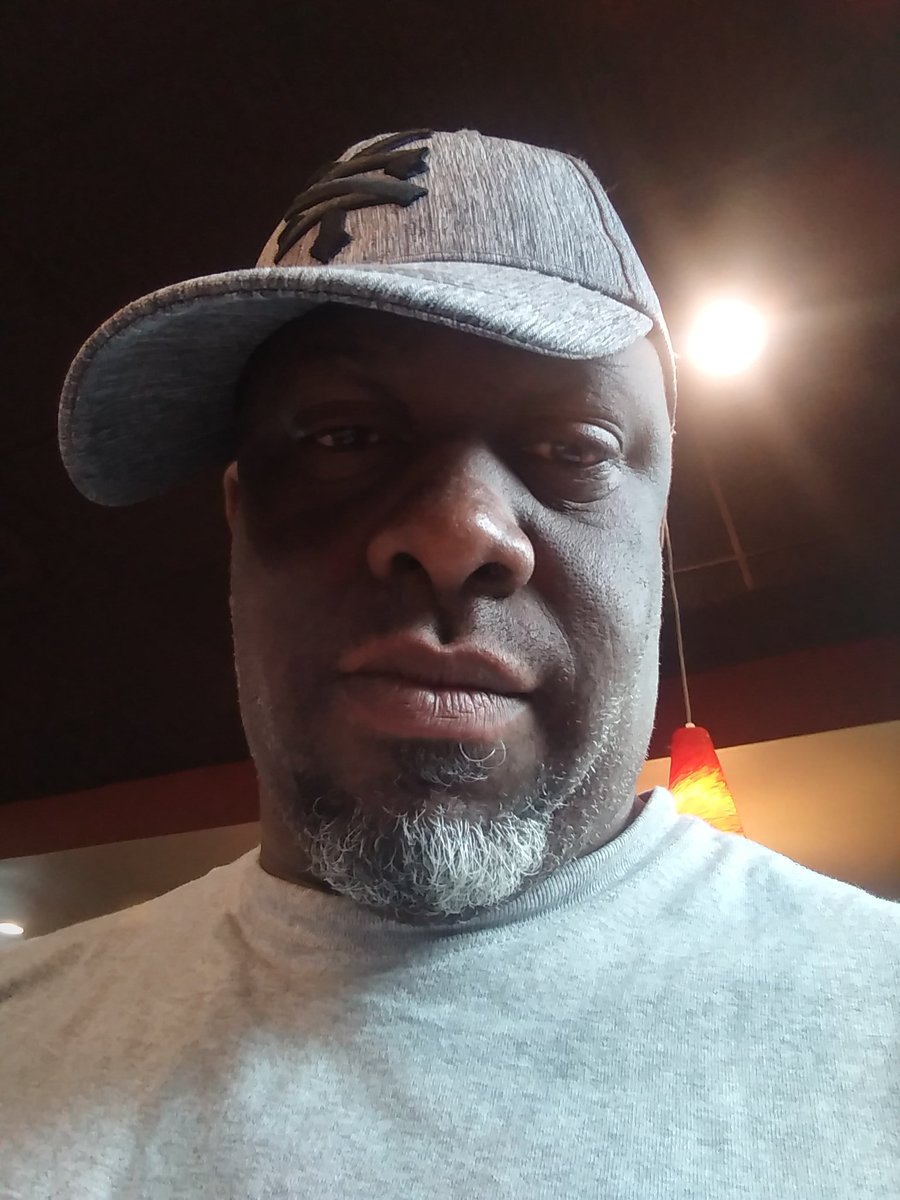 devont1229's tweet image. Bless day