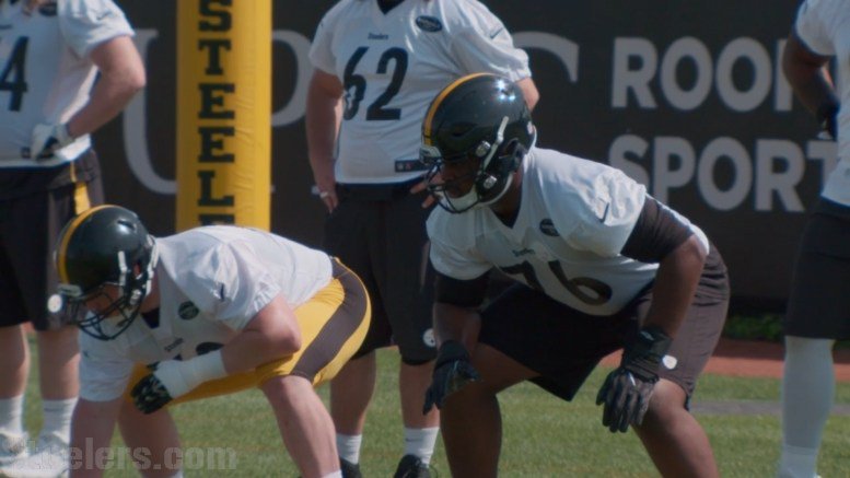 Steelersdepot's tweet photo. Steelers Sign Draft Pick, T Chukwuma Okorafor https://t.co/1VhvLHX7wr https://t.co/HpKJmJ5BUU