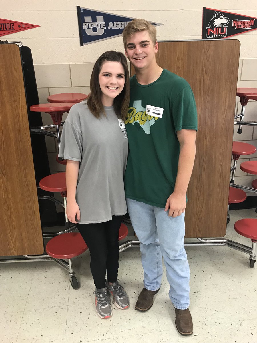 BigCountryFCA's tweet photo. Super proud of these 2 #AbileneHighFCA leaders for going to their old elementary school & talking to 5th graders! #AustinRaiders #MannFalcons #goeagles #BigCountryFCA https://t.co/0kalp97hgV