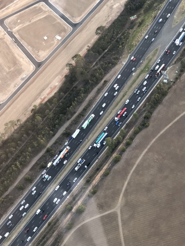eeRamsay's tweet photo. And now a northbound accident, INGLEBURN, Hume Mwy away from Brooks Rd, sidelined #SydneyTraffic #ATN @GettrafficNSW @TheTodayShow #TrafficChopper https://t.co/ERpCtIWKos