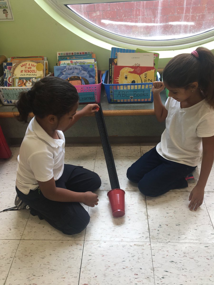 ParthumElem's tweet photo. Investigating force and motion in K #knowatom #marblerun #scienceiscool https://t.co/SFylZRpuBv