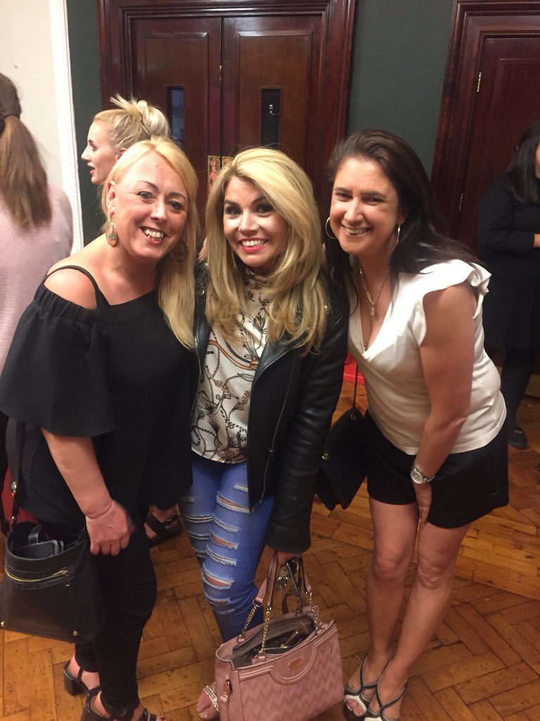 KateCap ❤️ (@kate223110) on Twitter photo What a lovely lady our <a href="/RadioCityLeanne/">Leanne Campbell</a> she was fabulous in The Salon play <a href="/EpsteinTheatre/">The Epstein Theatre</a> What a lovely lady our <a href="/RadioCityLeanne/">Leanne Campbell</a> she was fabulous in The Salon play <a href="/EpsteinTheatre/">The Epstein Theatre</a>
