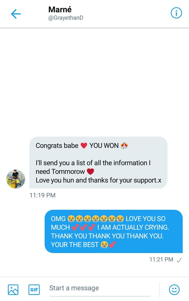 TurtleGrayson's tweet image. I CAN'T BELIEVE THIS. 
IS THIS REALLL 😭💕💕💕💕
@GrayethanD I LOVE YOU