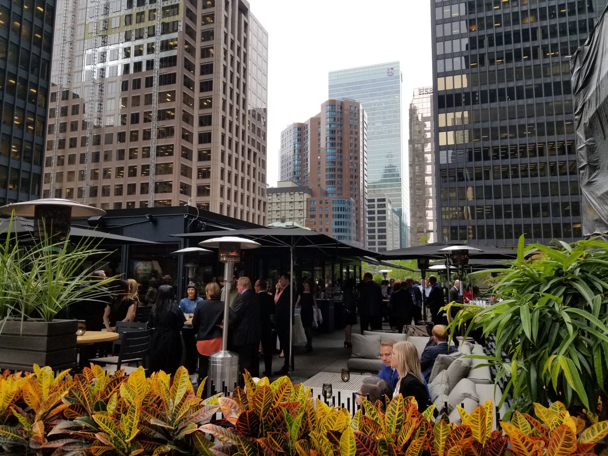 MyTOFD's tweet photo. It's the beginning of patio season; which means, patio parties!
We're here at #Bymark celebrating 🥂 https://t.co/VaGqTs8YG1
