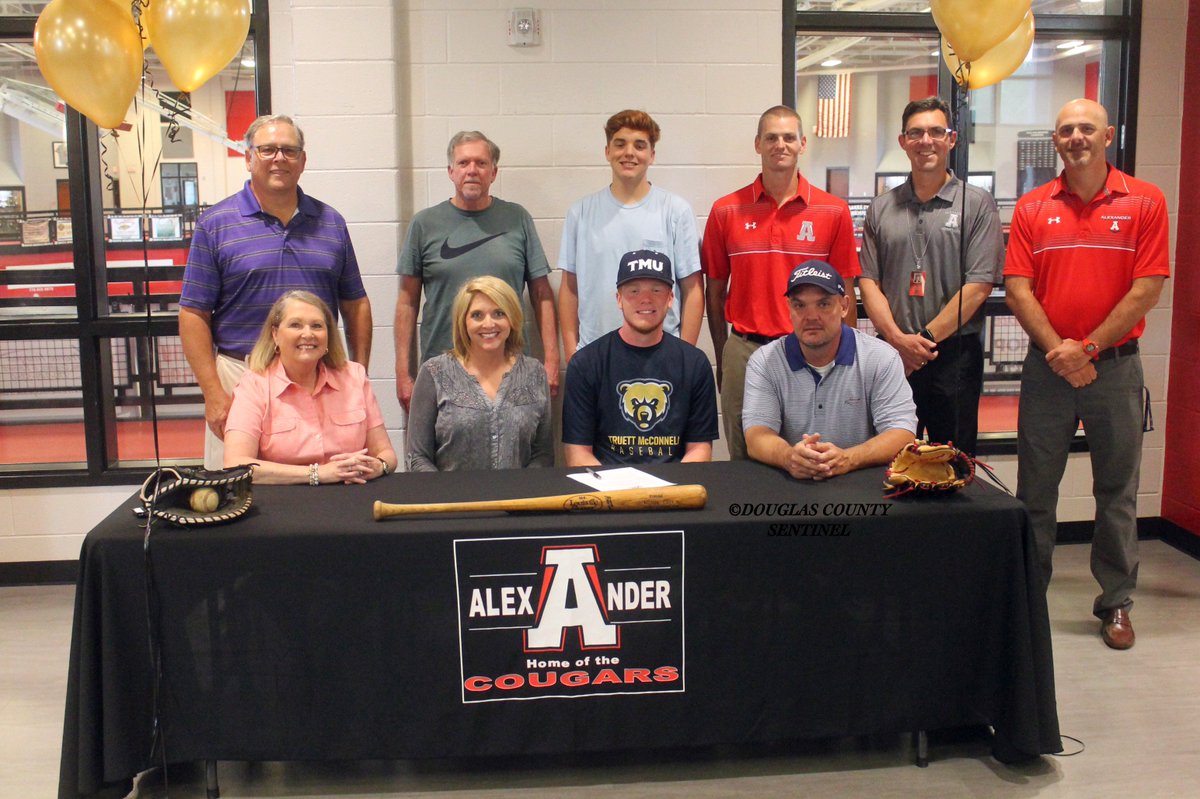 mahone_derrick's tweet photo. @Baseball_ALX senior 1B @masonmlendon12 has signed with    @TMUBearson Tuesday. @zromain1 @NathanWJHand @Providenceelem https://t.co/BYoBzNhqDG