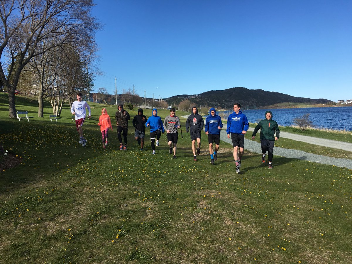U17NLBoysBBall's tweet photo. Team NL #LakeRun #BeautyDay #PreppingForNationals #U17s🏃♂️🙈 https://t.co/ySkHAMSJ5j
